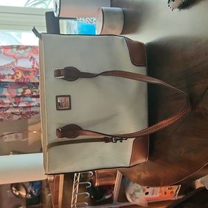 Dooney & Bourke shoulder bag